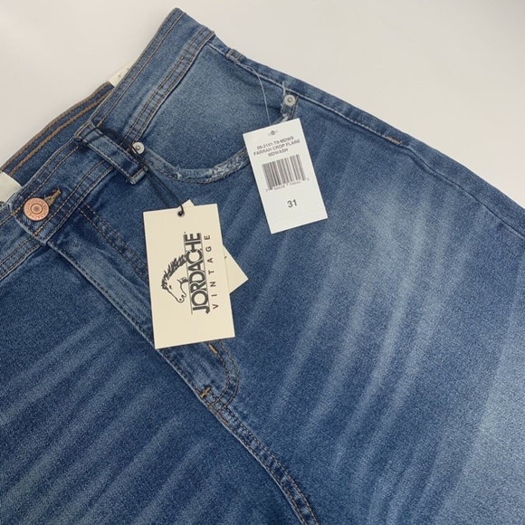 Jordache Vintage Women's Flare Midwash Jeans Size 31 Blue Designer Jeans NWT - Picture 3 of 9